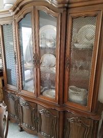 Wood 4 door china hutch