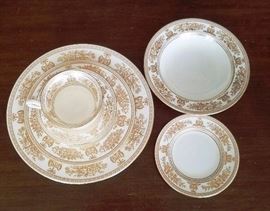 Beautiful gold detail on Place setting of Wedgewood Gold Columbia