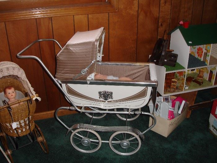 50's Doll Buggy