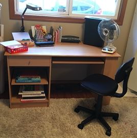 Student desk with keyboard tray and shelves