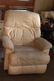 Dirty off while leather recliner 