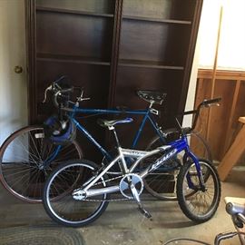  To boy bikes one helmet 