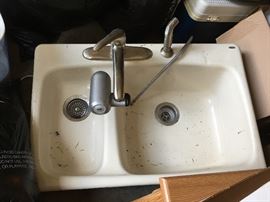 Double sink