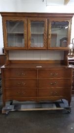 French Provincial Dresser and removable hutch