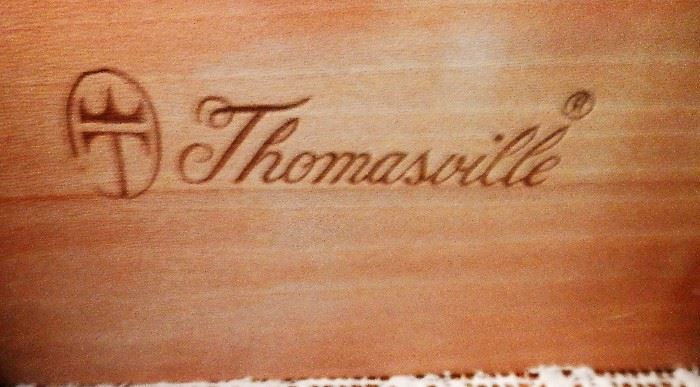 Thomasville Lighted Entertainment Unit