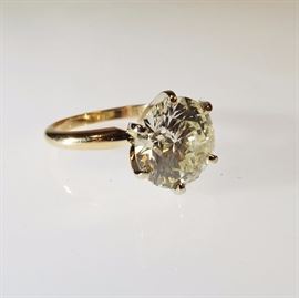 4.15ct Round Brilliant-cut Diamond Ring