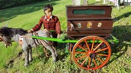 Extremely RARE "Hurdy Gurdy" made in Barcelona. Man, organ, cart, donkey and extra music rolls (organ grinder / music box). Needs TLC.