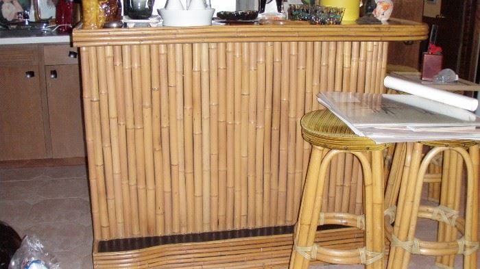 Bamboo Bar incl. 4 bar stools