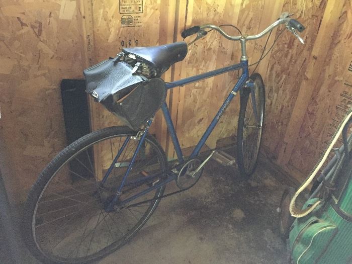 Vintage Raleigh bicycle 
