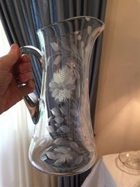 Large water pitcher in the 'cornflower' pattern.