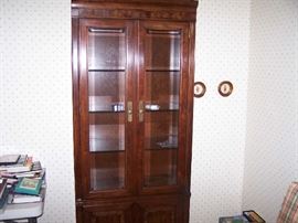 ONE OF A PAIR OF SLIGH GLASS-DOOR CABINETS ( THERE IS ALSO A MATCHING PAIR OF OPEN-FRONT CABINETS)
