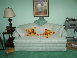 NEWER SLEEPER SOFA, LAMP & LAMP TABLE & MORE