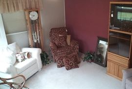 Lazy-Boy, grandfather clock