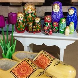 Wooden shoes (klompen) and nesting dolls (Matryoshka dolls) 