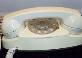 Princess Phone From Bell System In White-