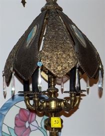 UNIQUE HANGING LAMPS WITH BEAUTIFUL ACCENTS THROUGHOUT-