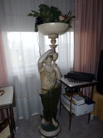 Beautiful Plaster Planter/Lamp Made In Italy-...