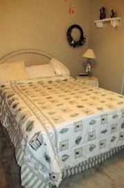 long single bed lamp