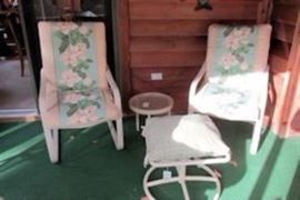 porch chairs ottoman table