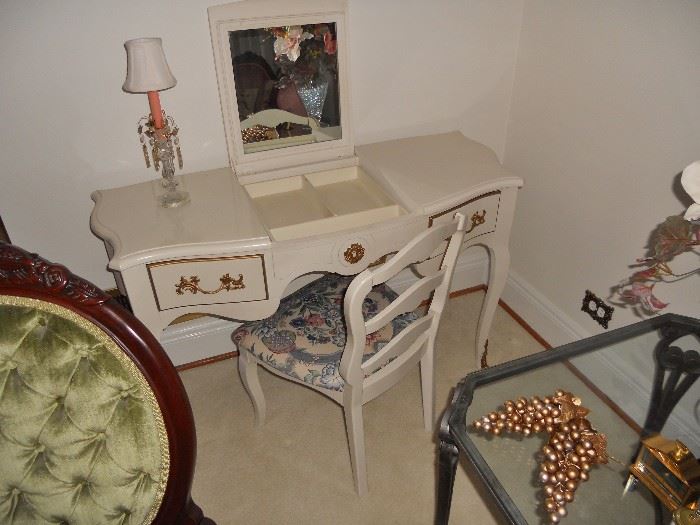 French Provincial dressing table opened with matching chair