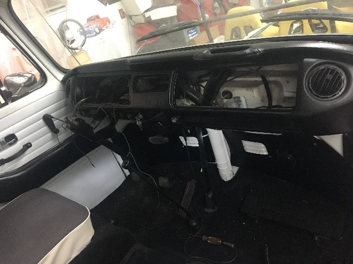 1971 VW bus 95% restored