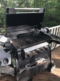 CHAR-BROIL BBQ GRILL