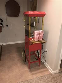 LARGE GREAT NORTHERN POPCORN RED ANTIQUE STYLE POPCORN POPPER MACHINE