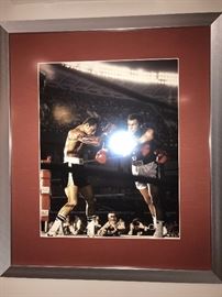 AUTOGRAPHED SPORTS BOXING MEMORABILIA-KEN NORTON 