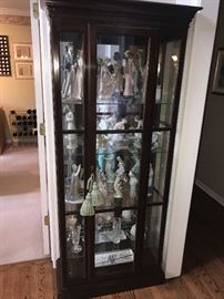 LARGE COLLECTION OF LLADRO FIGURINES