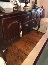 ETHAN ALLEN CHERRY WOOD BUFFET CABINET