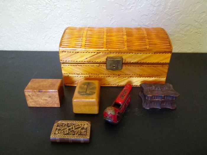 Collection of wooden boxes - trench art / POW art / oriental 