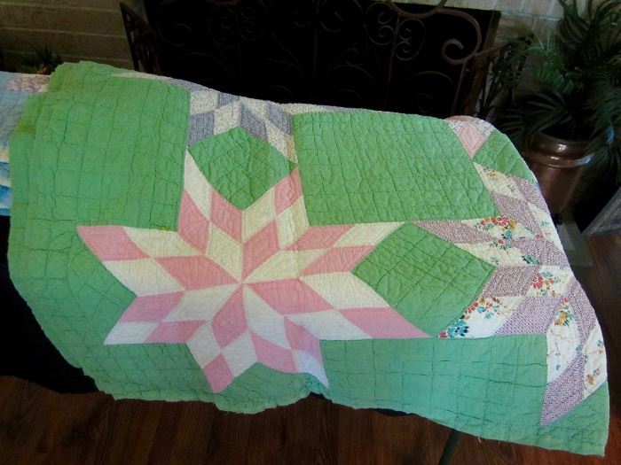 Hand sewn quilt - Star
