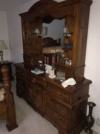SOLID WOOD COUNTRY STYLE LARGE DRESSER WITH MIRRORED HUTCH
