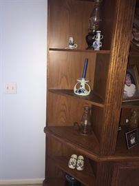 BROYHILL LARGE SHELVING UNITS AND MEDIA CENTER