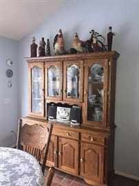 COUNTRY STYLE BLONDE OAK CHINA CABINET
