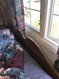 LEOPOLD STICKLEY FULL SIZE FOUR POST BED