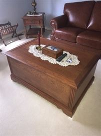 BROYHILL TABLE WITH DRAWERS