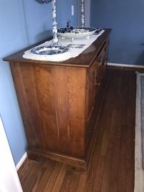 LEOPOLD STICKLEY SIDEBOARD BUFFET