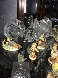 WATERFORD CRYSTAL / CRISTAL D'ARQUES / ANTIQUE CRYSTAL / BEAUTIFUL COLLECTION OF HUMMELS