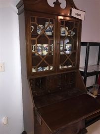 ANTIQUE EARLY 1900S MAHOGANY BUTLER SECRETARY HUTCH WITH BALL AND CLAW FEET