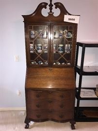 ANTIQUE EARLY 1900S MAHOGANY BUTLER SECRETARY HUTCH WITH BALL AND CLAW FEET