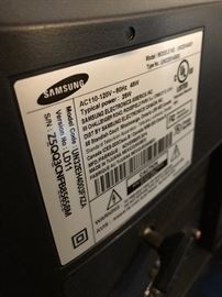 SAMSUNG FLATSCREEN TV