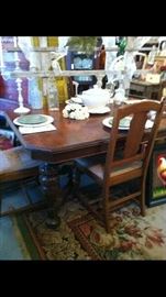 Beautiful Depression Era Dining Table & Matching Needle Point Chairs