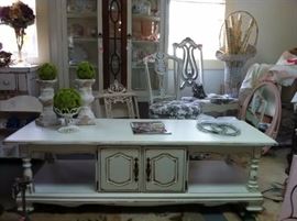 CoffeeTable / Bench on Rollers