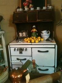 Cute Vintage Shelburne Universal Stove - it works!!!