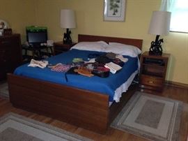 Mid Century Bed Room Furniture