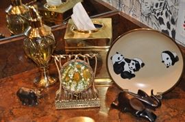 More great animal decor, including a Berebi giraffe frame!