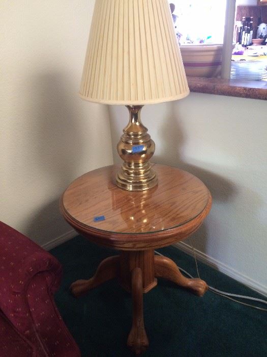 End table / Table lamp