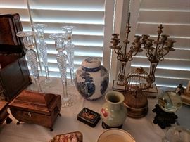 Assorted fine crystal, porcelain and antiques