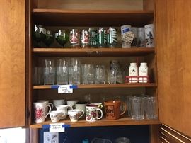 Glasses, cups , vintage 7-up glasses, frosted "Kansas" Glasses